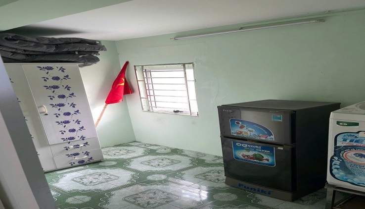 Cho thuê căn hộ tập thể ngõ 3 Tạ Quang Bửu, 6.5 triệu 55m2, Full đồ vào ngay